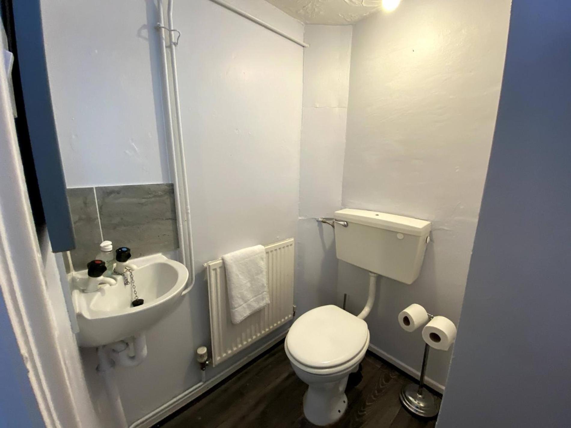 Chelsea House-Huku Kwetu Dunstable-3 Bedroom House Houghton Regis ภายนอก รูปภาพ