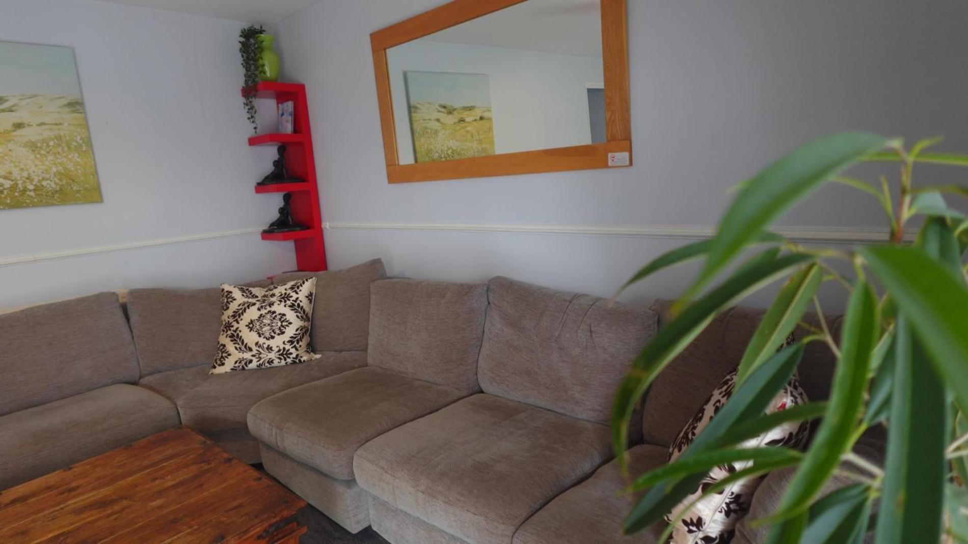 Chelsea House-Huku Kwetu Dunstable-3 Bedroom House Houghton Regis ภายนอก รูปภาพ